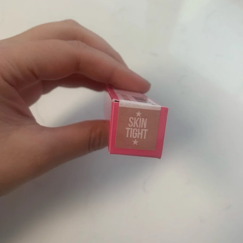 Jeffree Star Velour Liquid Lipstick -‎ Skin Tight (Light Peach Nude) - NWB